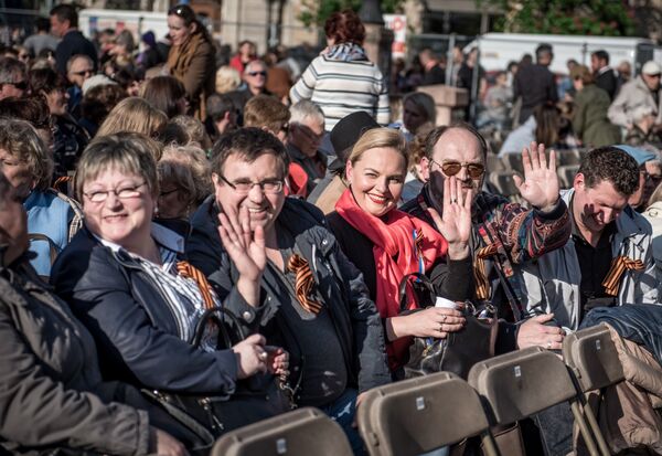 Хор Турецкого исполнил военные песни в Берлине - Sputnik Узбекистан