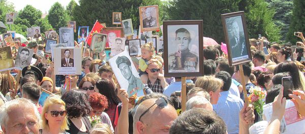 Бессмертный полк в Ташкенте Бессмертный полк в Ташкенте - Sputnik Узбекистан