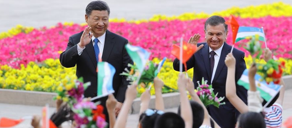 Шавкат Мирзиёевнинг Хитойга давлат ташрифи Шавкат Мирзиёевнинг Хитойга давлат ташрифи - Sputnik Ўзбекистон