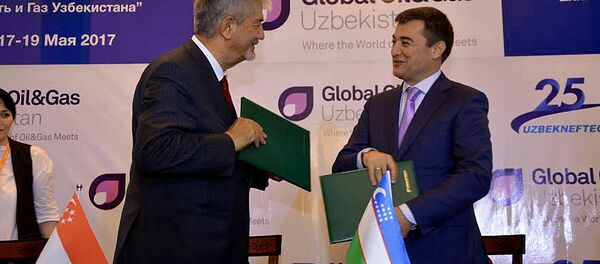 Подписание соглашения о создании СП между аффилированной компанией НХК Узбекнефтегаз в лице АО УзЛИТИнефтегаз, Hyundai Engineering Co., Ltd и Enter Engineering PTE. - Sputnik Узбекистан