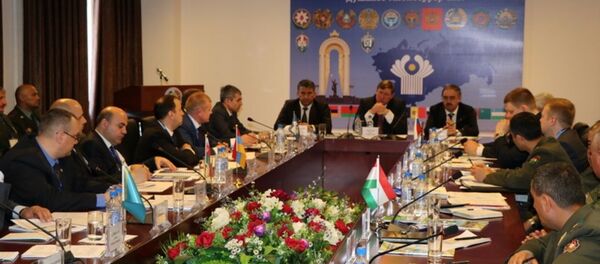 Совместная командно-штабная тренировка Душанбе-Антитеррор-2017 Совместная командно-штабная тренировка Душанбе-Антитеррор-2017 - Sputnik Узбекистан