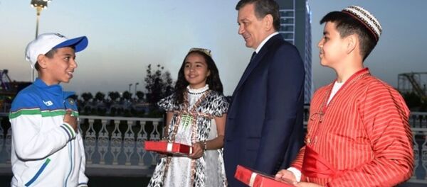 Визит Шавката Мирзиёева в Туркменистан Визит Шавката Мирзиёева в Туркменистан - Sputnik Ўзбекистон