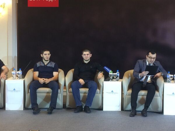 В Ташкенте высадился звездный десант из российских бойцов MMA - Sputnik Узбекистан