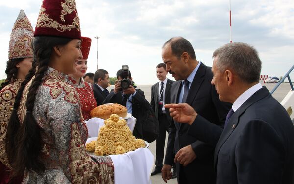 Визит премьер-министра Абдуллы Арипова в Татарстан - Sputnik Узбекистан