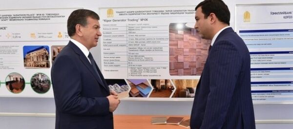 Визит Шавката Мирзиёева в Шайхантахурский район Ташкента - Sputnik Узбекистан