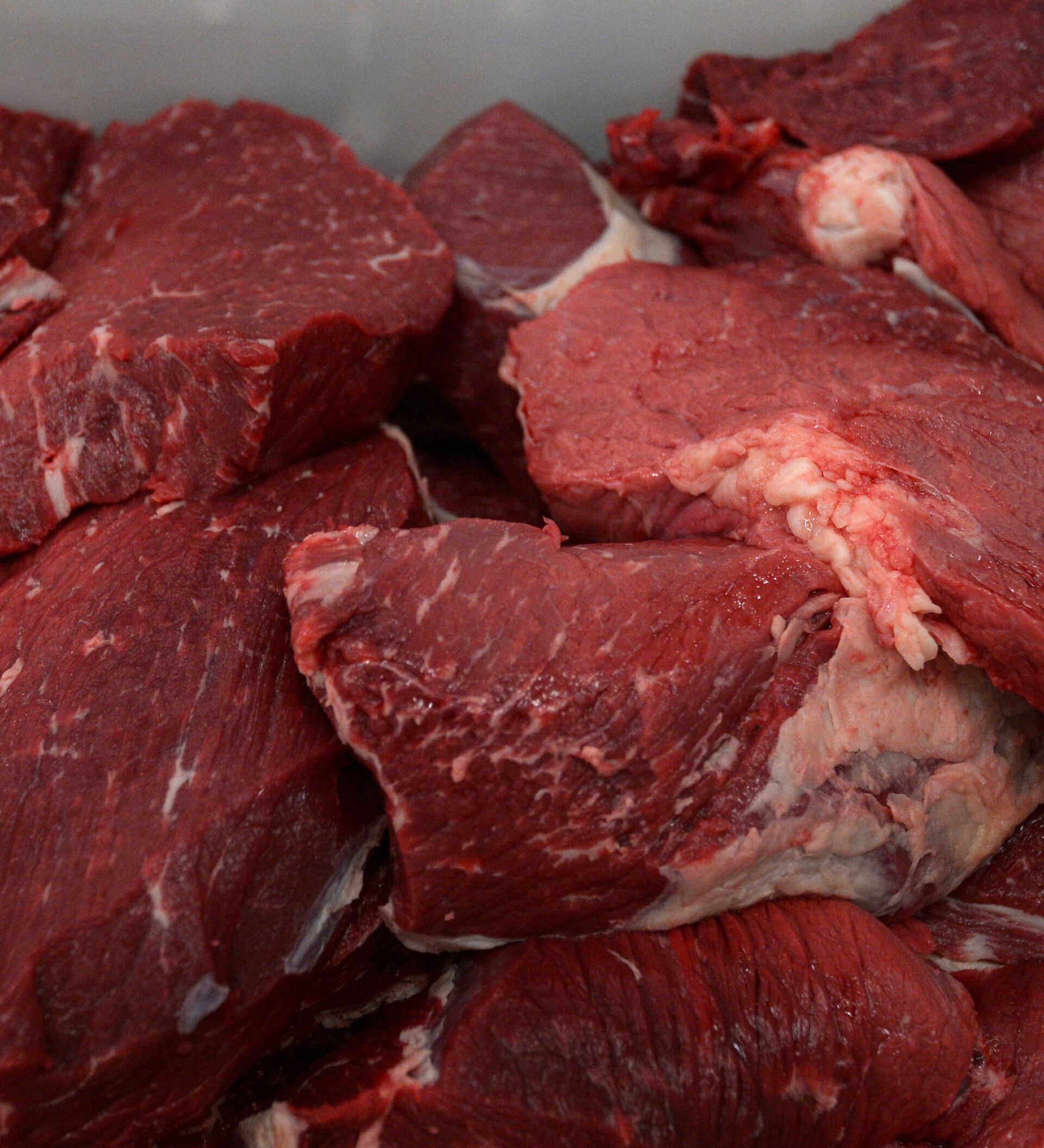 Плотное мясо. Мясо говядина. Мясо крупного рогатого скота. Мясо мякоть говядина.
