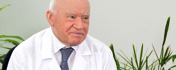 Академик Лео Бокерия Академик Лео Бокерия - Sputnik Ўзбекистон