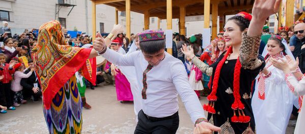 Фестиваль культур России и Таджикистана Памир-Москва Фестиваль культур России и Таджикистана Памир-Москва - Sputnik Узбекистан