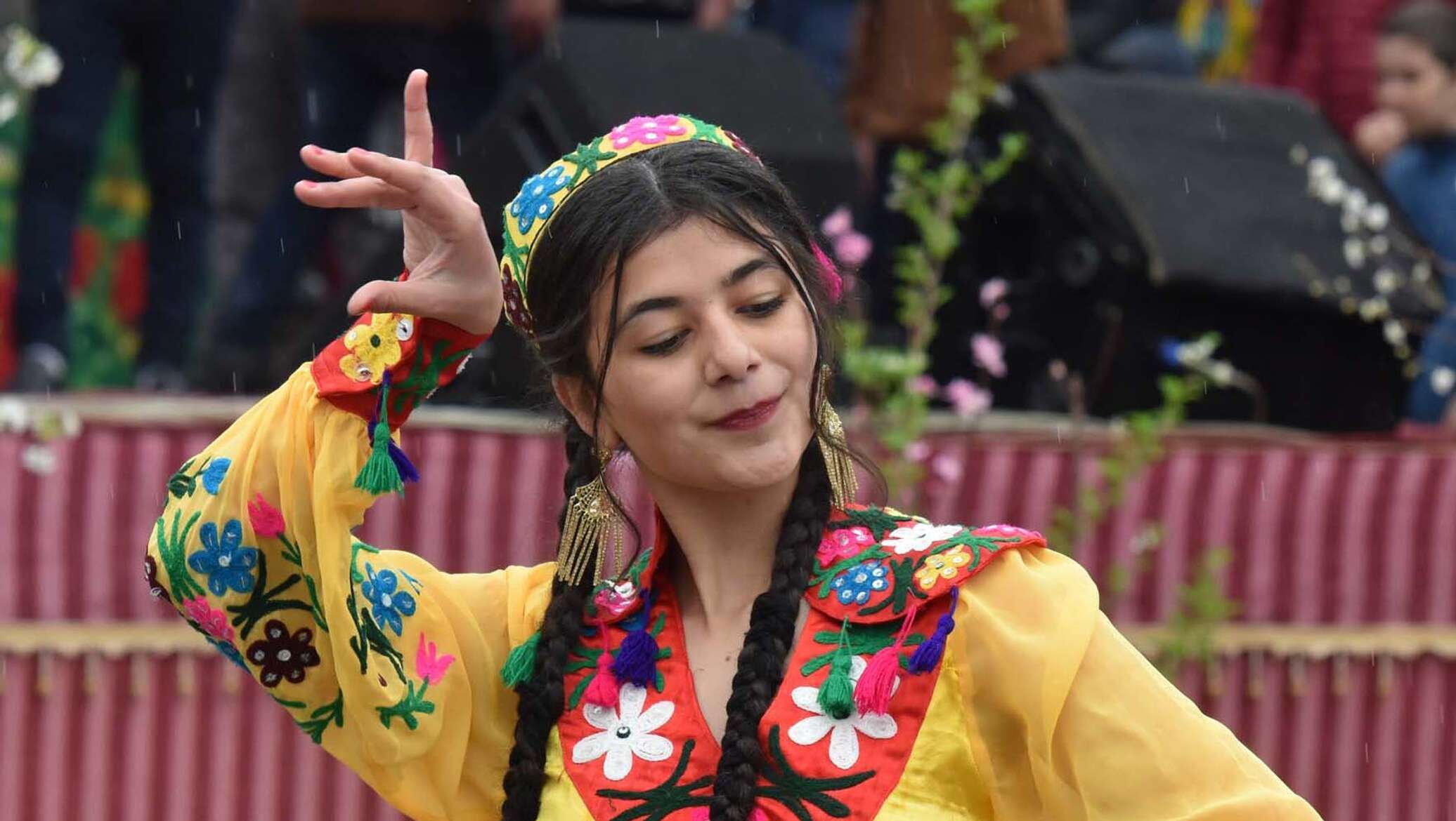 Тожик кизлар. Навруза Бийназова. Узбекские женщины. Таджикские женщины. Красивые девушки Таджикистана.