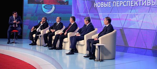 Халқаро Пресс-клуб йиғилиши Халқаро Пресс-клуб йиғилиши - Sputnik Ўзбекистон