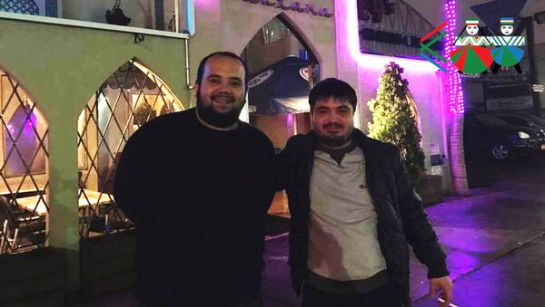 Ахмад и Шерзод в узбекском ресторане - Sputnik Узбекистан
