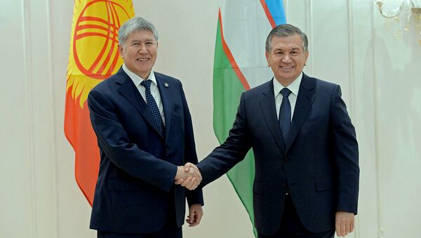 Shavkat Mirziyoyev i Almazbek Atambayev - Sputnik O‘zbekiston