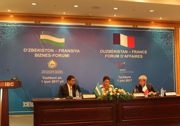 Делегация MEDEF International (Движения французских предприятий) посетила Ташкент Делегация MEDEF International (Движения французских предприятий) посетила Ташкент - Sputnik Узбекистан