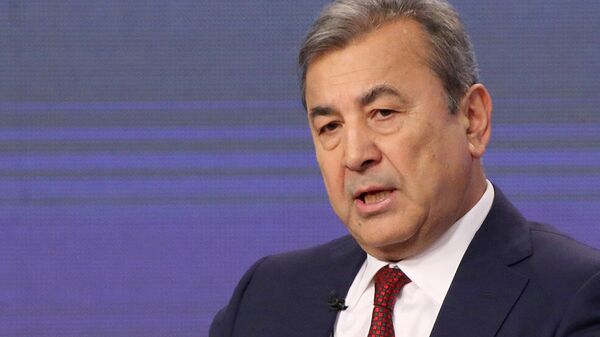 Первый заместитель председателя Сената Олий Мажлиса Садык Сафаев - Sputnik Узбекистан