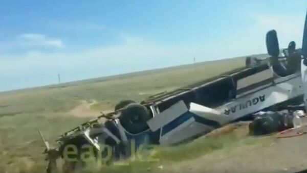 Авария с автобусов в Казахстане - Sputnik Узбекистан