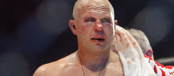 Федором Емельяненко после боя Федором Емельяненко после боя - Sputnik Ўзбекистон