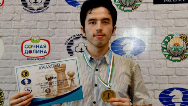 Победитель Зонального чемпионата стран Центральной Азии Жахонгир Вахидов - Sputnik Узбекистан