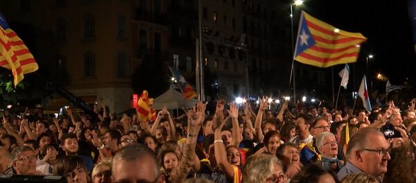 Выборы в Каталонии: ликование в Барселоне и акция протеста в Мадриде - Sputnik Узбекистан
