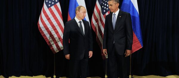 Президент России Владимир Путин (слева) и президент США Барак Обама - Sputnik Узбекистан