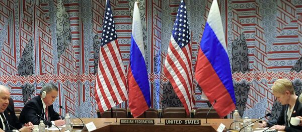 Флаги США и России Флаги США и России - Sputnik Узбекистан