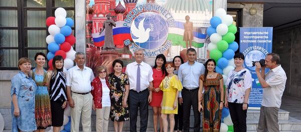 Молодежный фестиваль русскоязычной прессы в РЦНК в Ташкенте - Sputnik Узбекистан