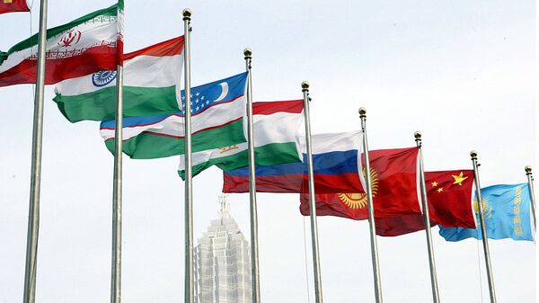 Flagi stran-uchastnits SHOS - Sputnik Oʻzbekiston