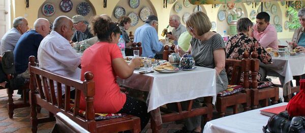 В Риштане открылась гостиница-мастерская В Риштане открылась гостиница-мастерская - Sputnik Ўзбекистон