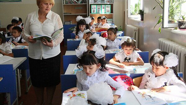 Школьные будни - Sputnik Узбекистан