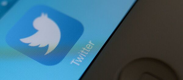 Иконка приложения Twitter Иконка приложения Twitter - Sputnik Ўзбекистон