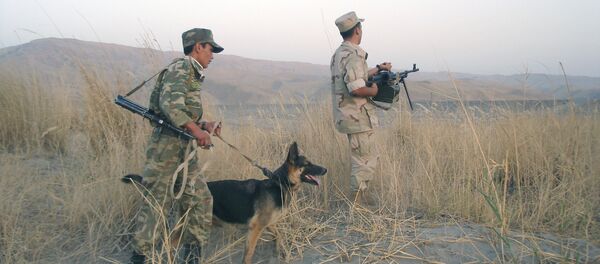 Таджикские пограничники - Sputnik Ўзбекистон