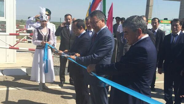 Два новых пункта пропуска открыли на границе Казахстана и Узбекистана - Sputnik Узбекистан