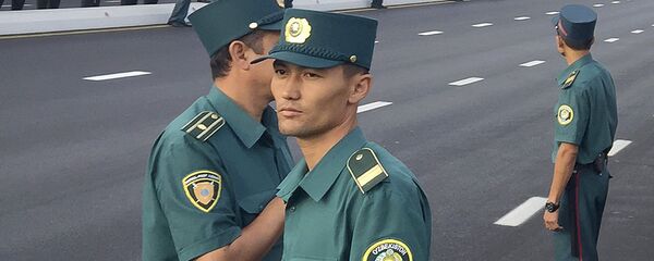 Узбекские милиционеры - Sputnik Узбекистан