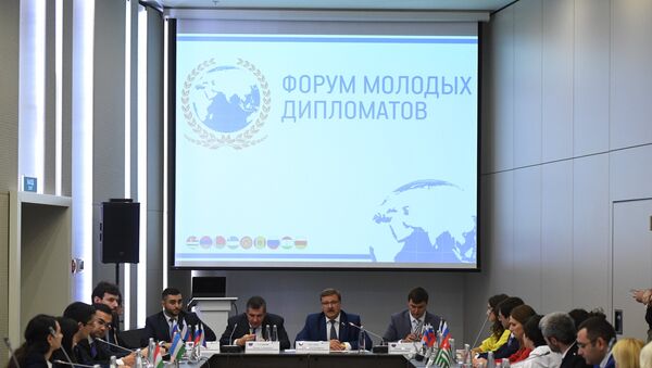 Форум молодых дипломатов - Sputnik Узбекистан