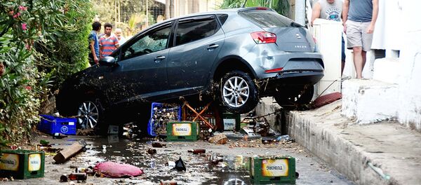 Разрушения во время после землетрясения в Турции Разрушения во время после землетрясения в Турции - Sputnik Узбекистан
