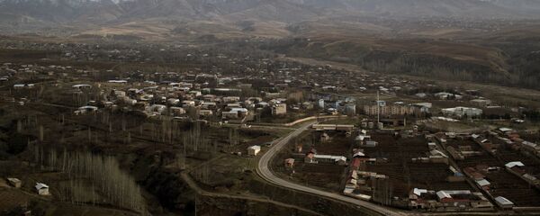 Вид на поселок Солнце находящийся недалеко от Паркента Вид на поселок Солнце находящийся недалеко от Паркента - Sputnik Ўзбекистон