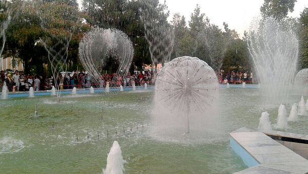 В Намангане открылся один из самых больших фонтанов в Узбекистане - Sputnik Ўзбекистон