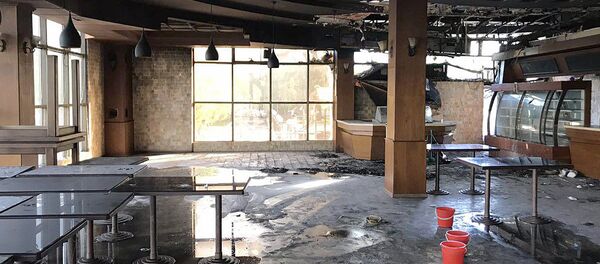 На месте пожара в здании Angel's Cafe в Ташкенте - Sputnik Узбекистан