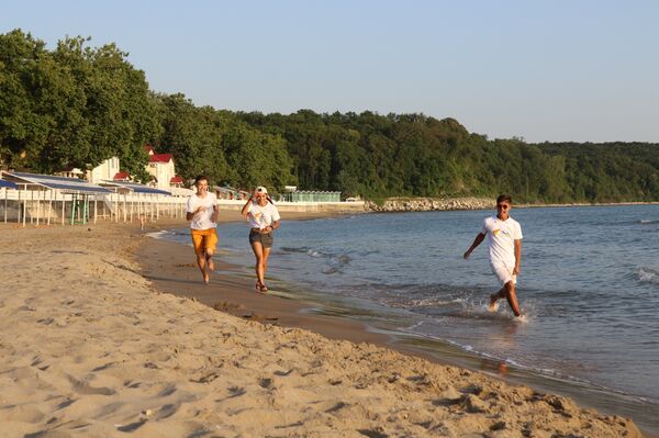 Вокалисты международного проекта Ты супер! провели три недели во Всероссийском детском центре Орленок - Sputnik Узбекистан