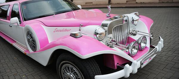 Автомобиль Экскалибур Фантом - Sputnik Узбекистан