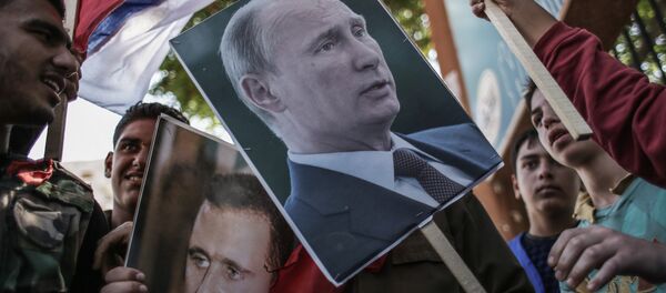 Митинг в поддержку Б. Асада и В. Путина в Сирии Митинг в поддержку Б. Асада и В. Путина в Сирии - Sputnik Узбекистан