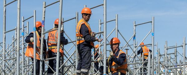 Строительство путепровода Строительство путепровода - Sputnik Узбекистан