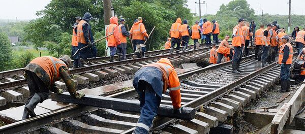 Работы на железной дороге Работы на железной дороге - Sputnik Ўзбекистон