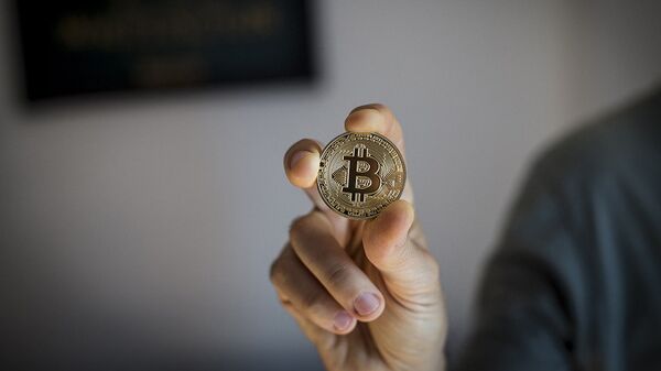 Биткоин - Sputnik Узбекистан