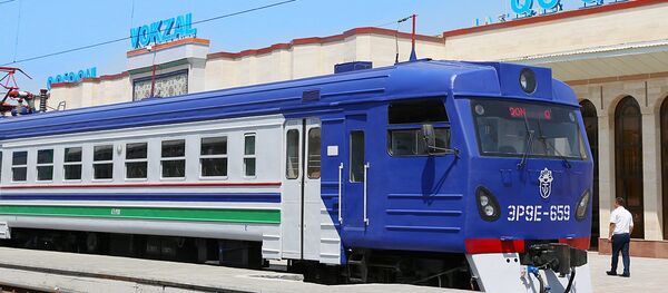 Электропоезд Электропоезд - Sputnik Ўзбекистон