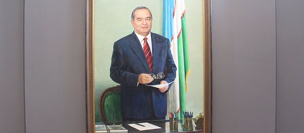 Выставка портретов Ислама Каримова в Ташкенте - Sputnik Узбекистан