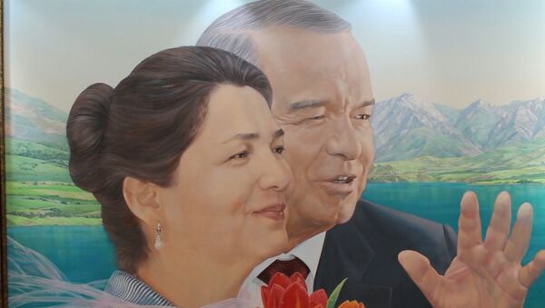 Фотовыставка в память об Исламе Каримове открылась в Ташкенте - Sputnik Ўзбекистон