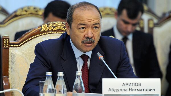 Premyer-ministr Uzbekistana Abdulla Aripov vo vremya vizita v Kыrgыzstan - Sputnik Oʻzbekiston