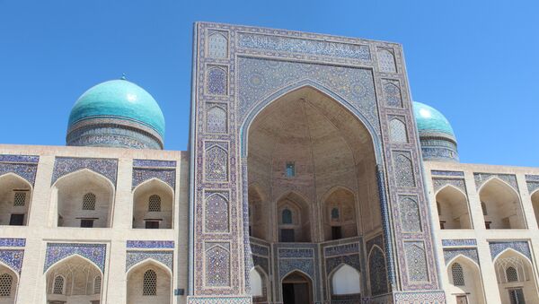Медресе Мири-Араб в Бухаре - Sputnik Узбекистан