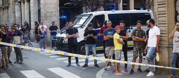 Ситуация на месте теракта в Барселоне - Sputnik Узбекистан