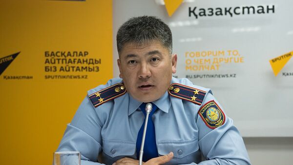 Замначальника местной полицейской службы Астаны Арман Айтыбеков - Sputnik Узбекистан